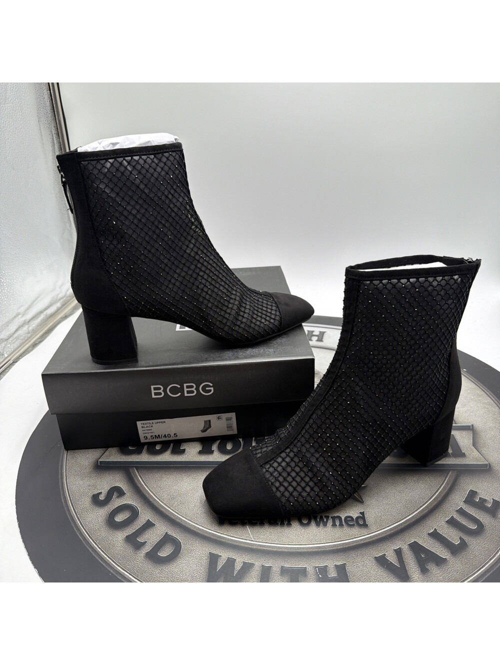 BCBG Women's HAYBRE BLACK Textile Upper Size 9.5 M